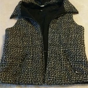 White House Black Market vest with zipper front